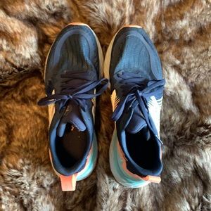 New Balance Fresh Foam Tempo Size 9